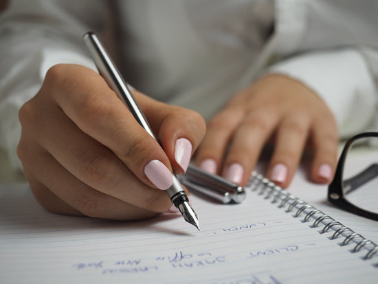 How to create your wedding guest list?